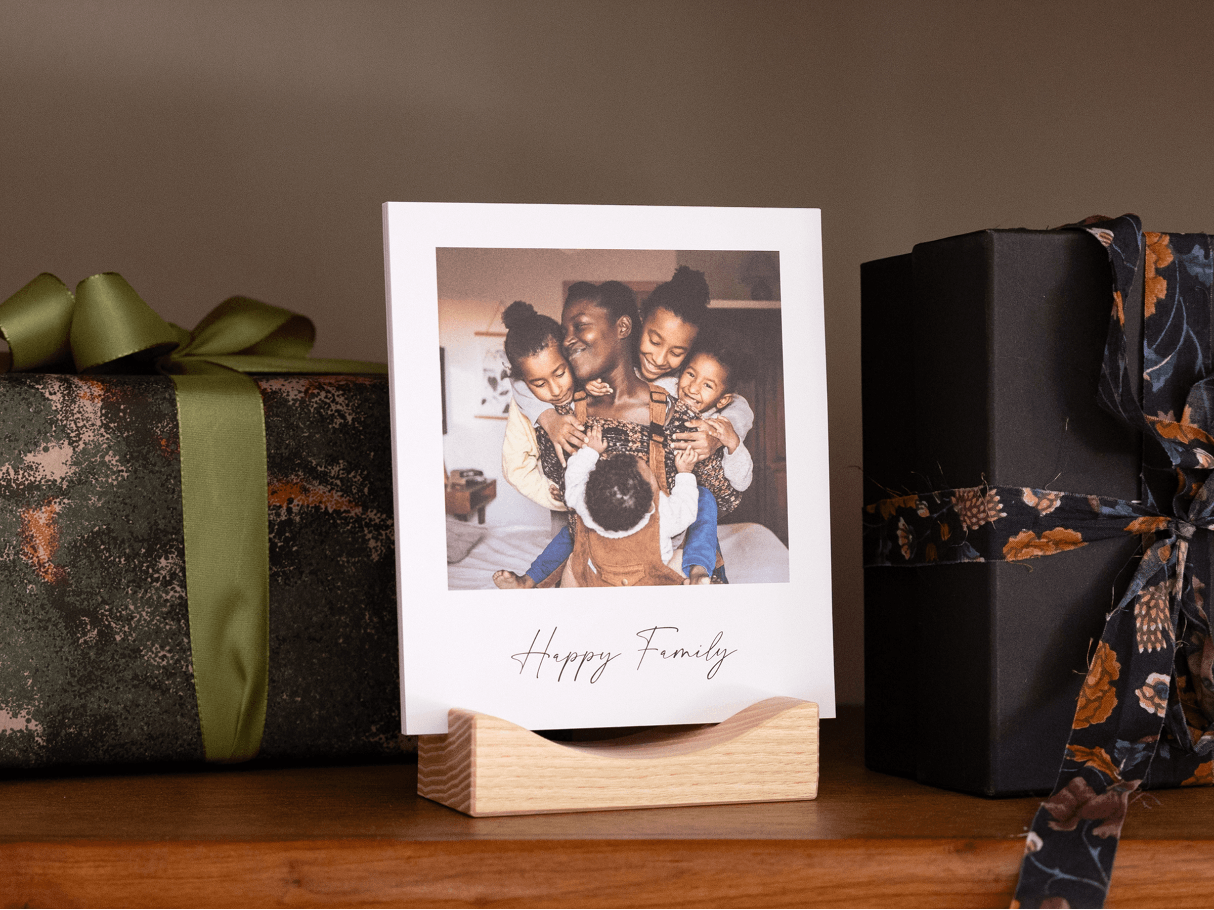 Fotodrucke mit Holzfuß